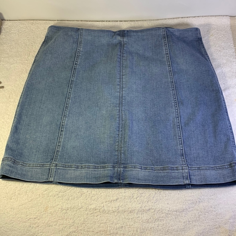 Women’s denim mini skirt XL Wonderly blue jean
